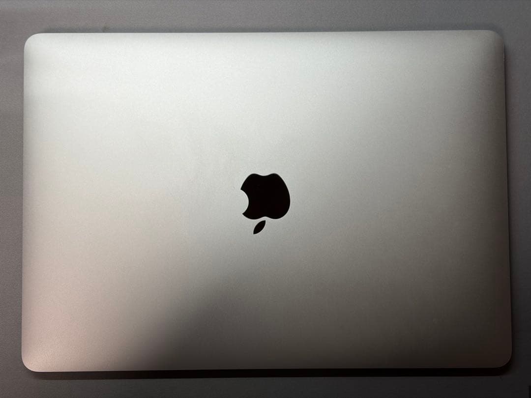 MacBook本体 MacBook Air M1 2020