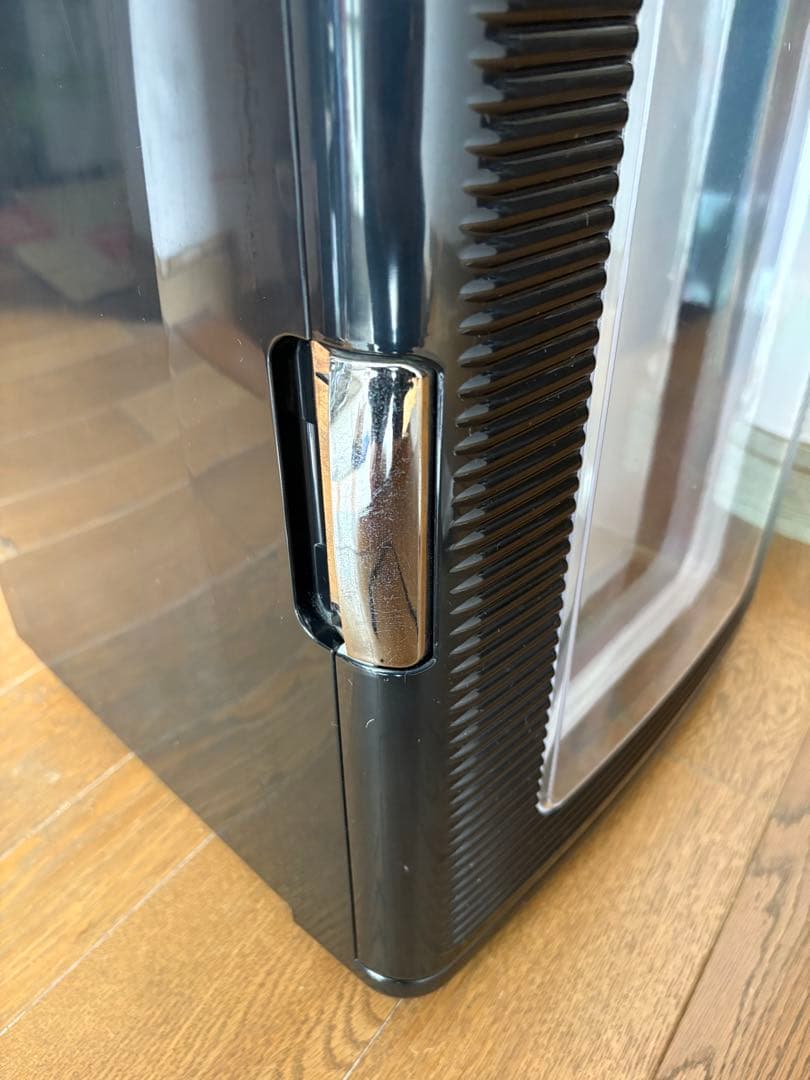 VERSOS 25L 冷温庫 VS-404