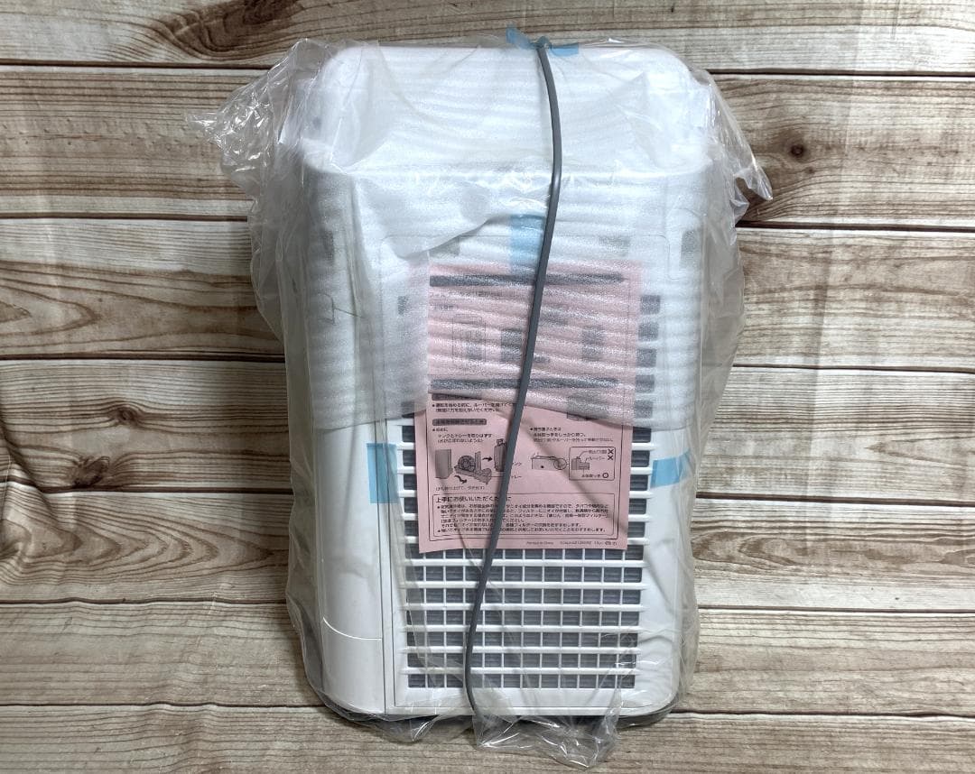 シャープ 未使用品 18畳 プラズマクラスター加湿空気清浄機 KC-G40-W