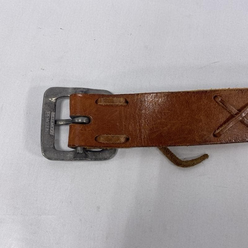 レッドムーン/ピューターバックル/ステッチデザイン/レザーベルト/ブラウン