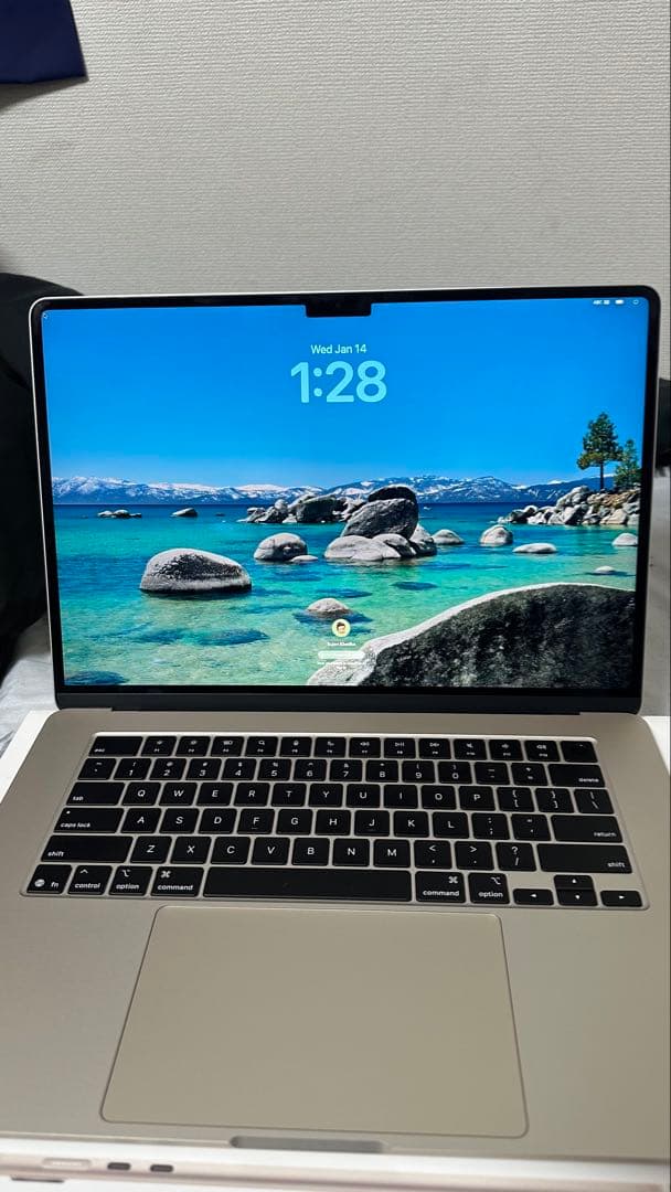 15インチ MacBook Air M4チップ 16GB/256GBスターライト