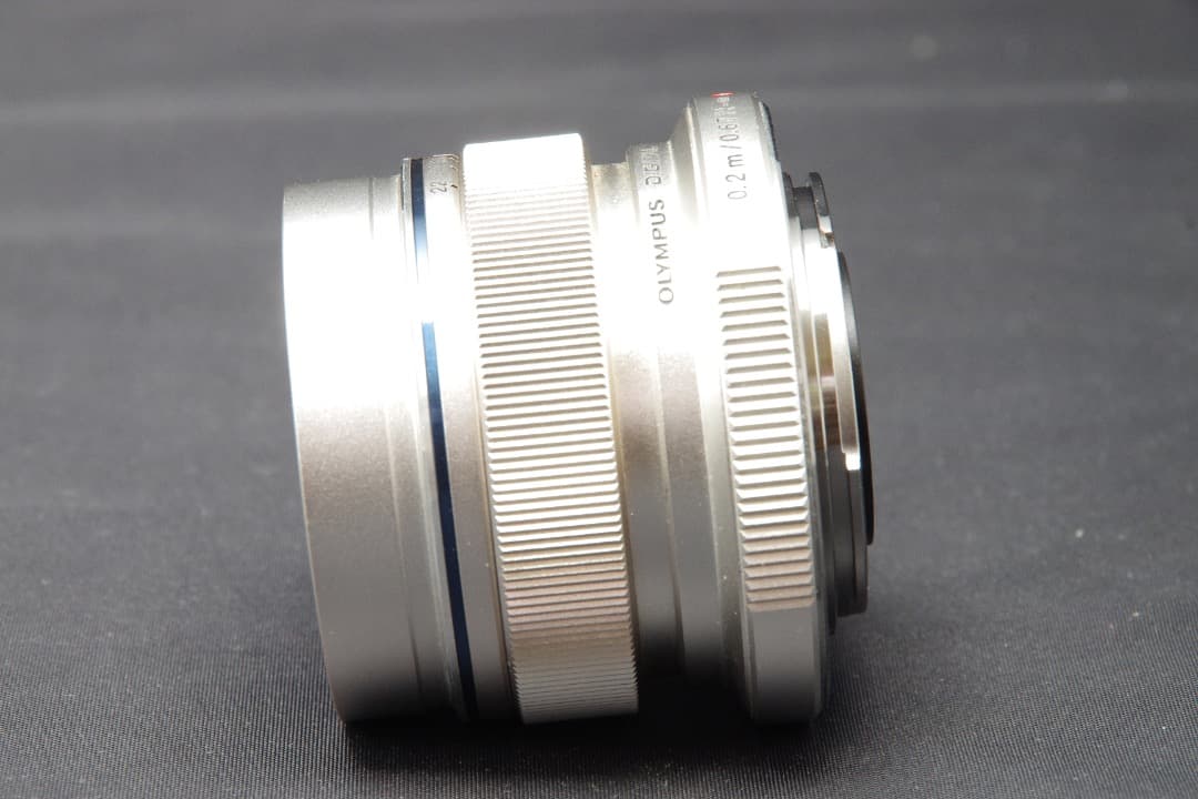 送料無料 限定１個 オリンパス 広角単焦点 M ズイコー 12mm F2 MFT