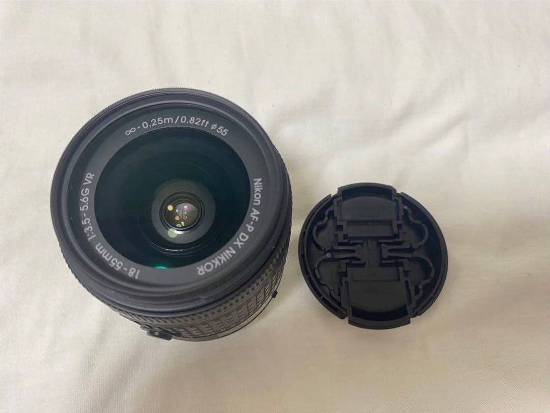 【超美品】Nikon D5600 ダブルズームキット ニコン カメラ 一眼レフ