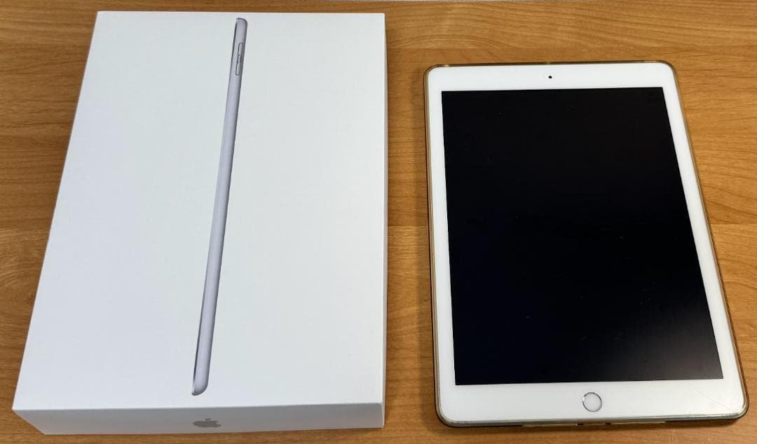 iPad 第6世代 Wi-Fi 128GB シルバー MR7K2J/A 動作品