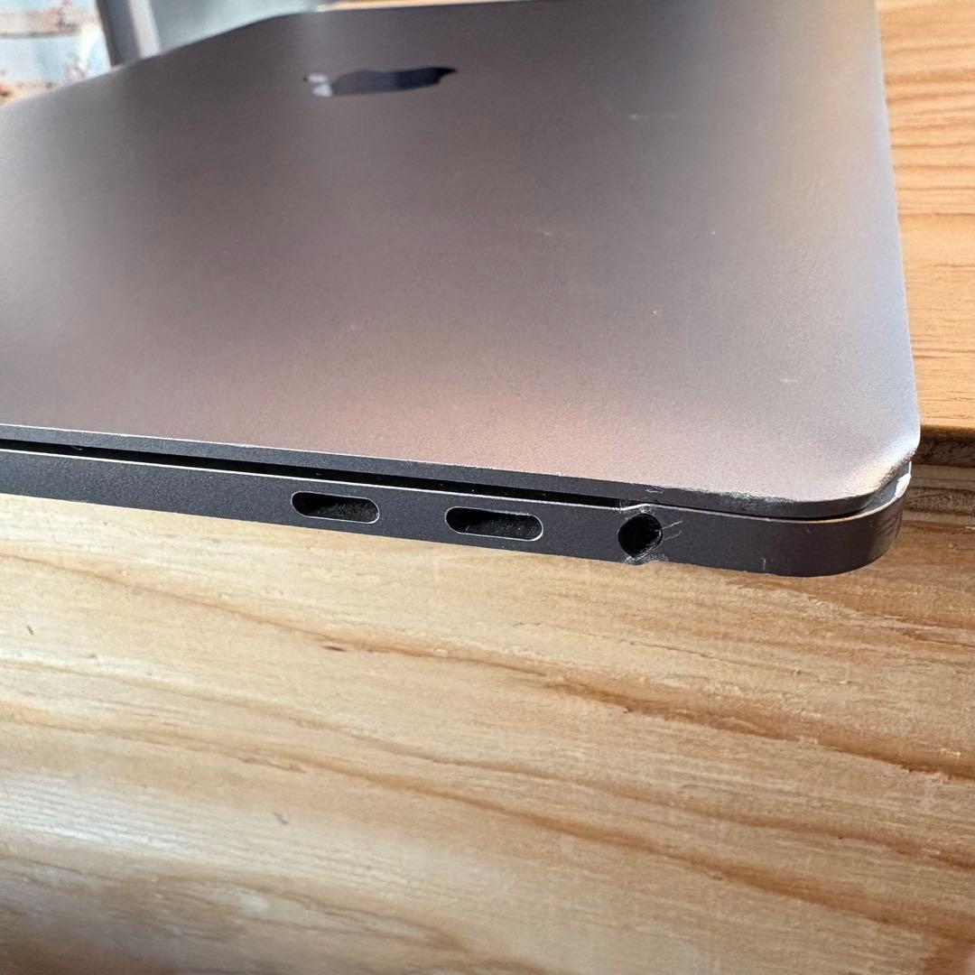 MacBook Pro 13inch 2018 液晶割れ　ジャンク