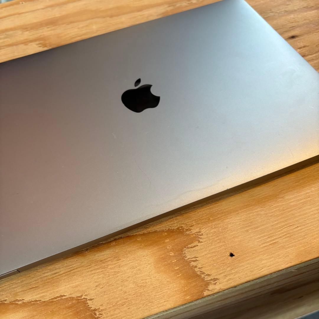 MacBook Pro 13inch 2018 液晶割れ　ジャンク