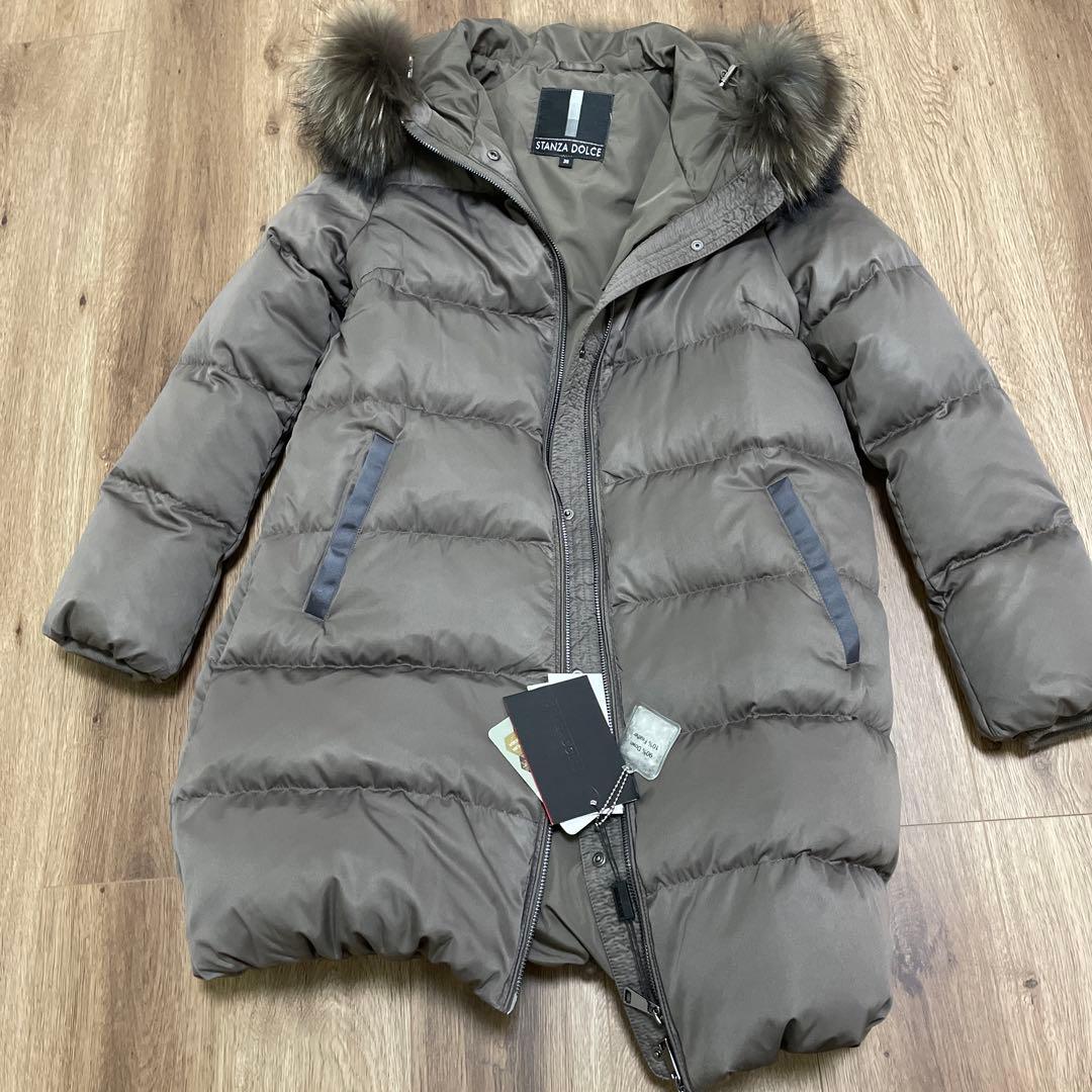 スタンザドルチェのダウンコート(新品未使用)