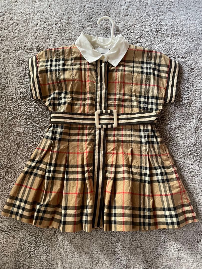 【3/1変更点有り】BURBERRY チェック柄 半袖ワンピース 2Y