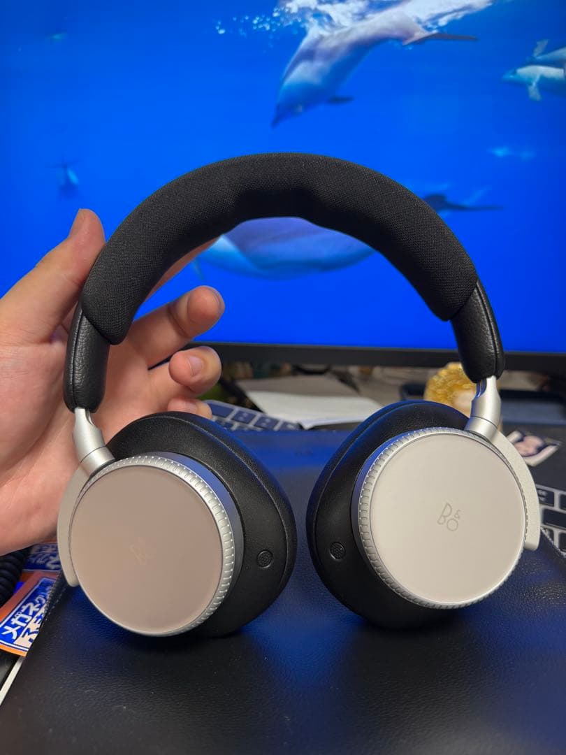 ヘッドホン beoplay h100