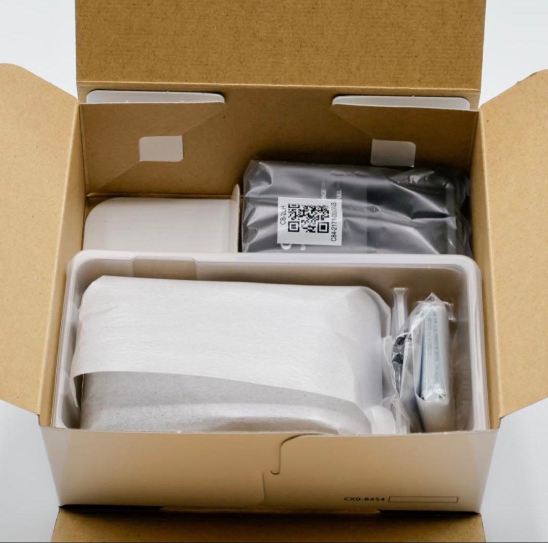 【ほぼ未使用】Canon POWERSHOT SX740 HS ブラック 黒