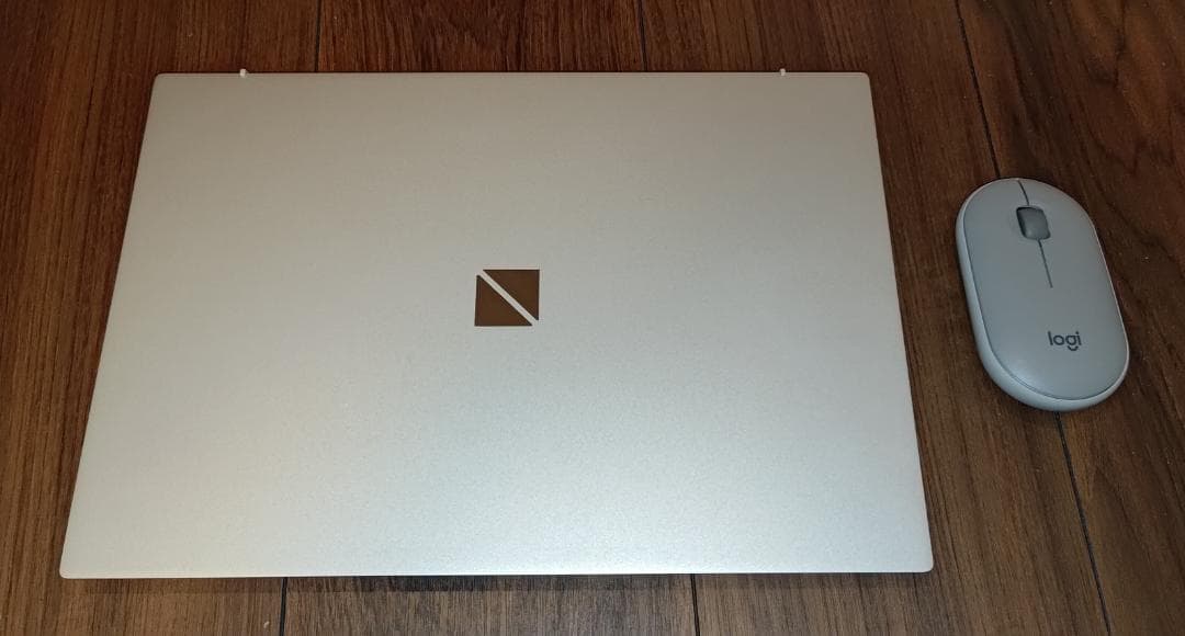 LAVIE NEXTREME Carbon PC-XC750DAG 22春モデル