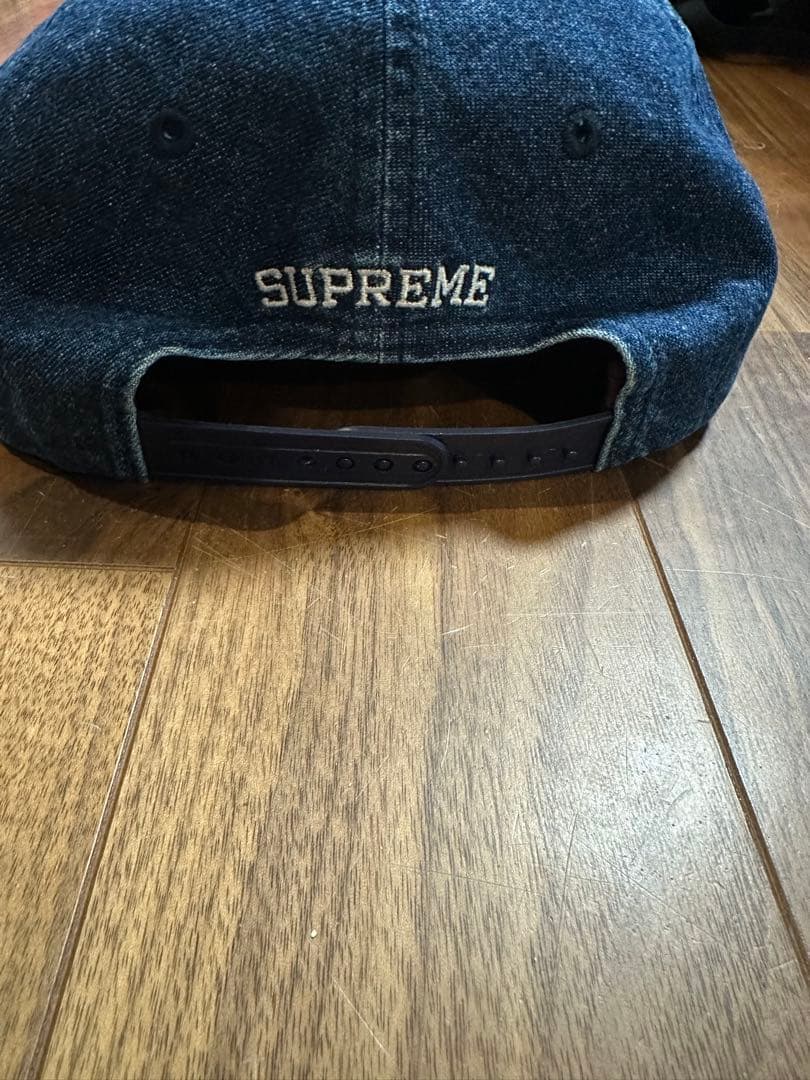 SUPREME デニムキャップ刺繍ロゴ