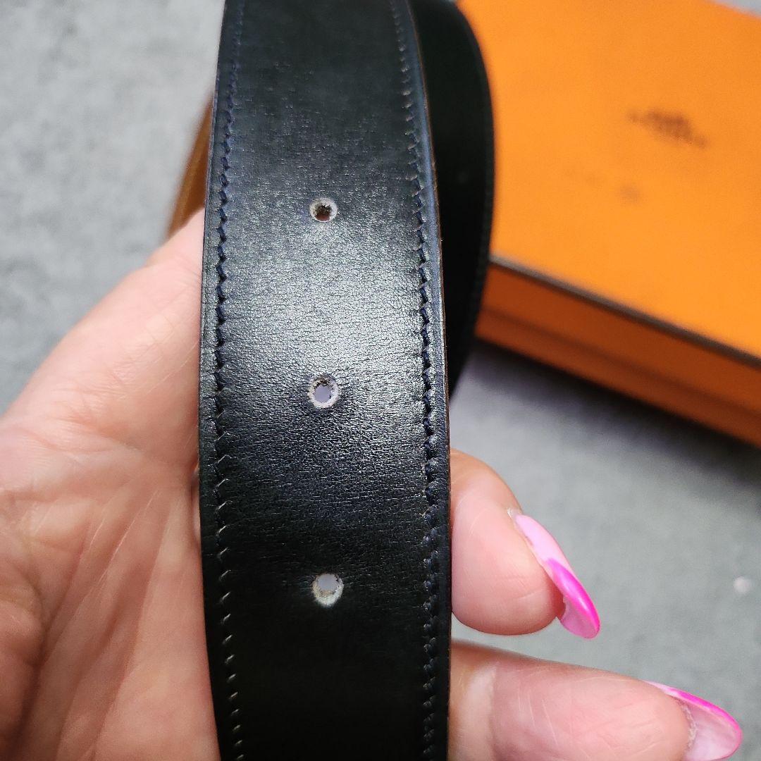 美品　エルメスHERMES レザーベルトリバーシブル ブラック　ゴールドH 90