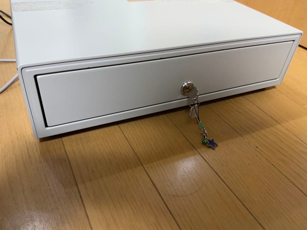 スマレジ　ホワイト　キャッシュドロワー