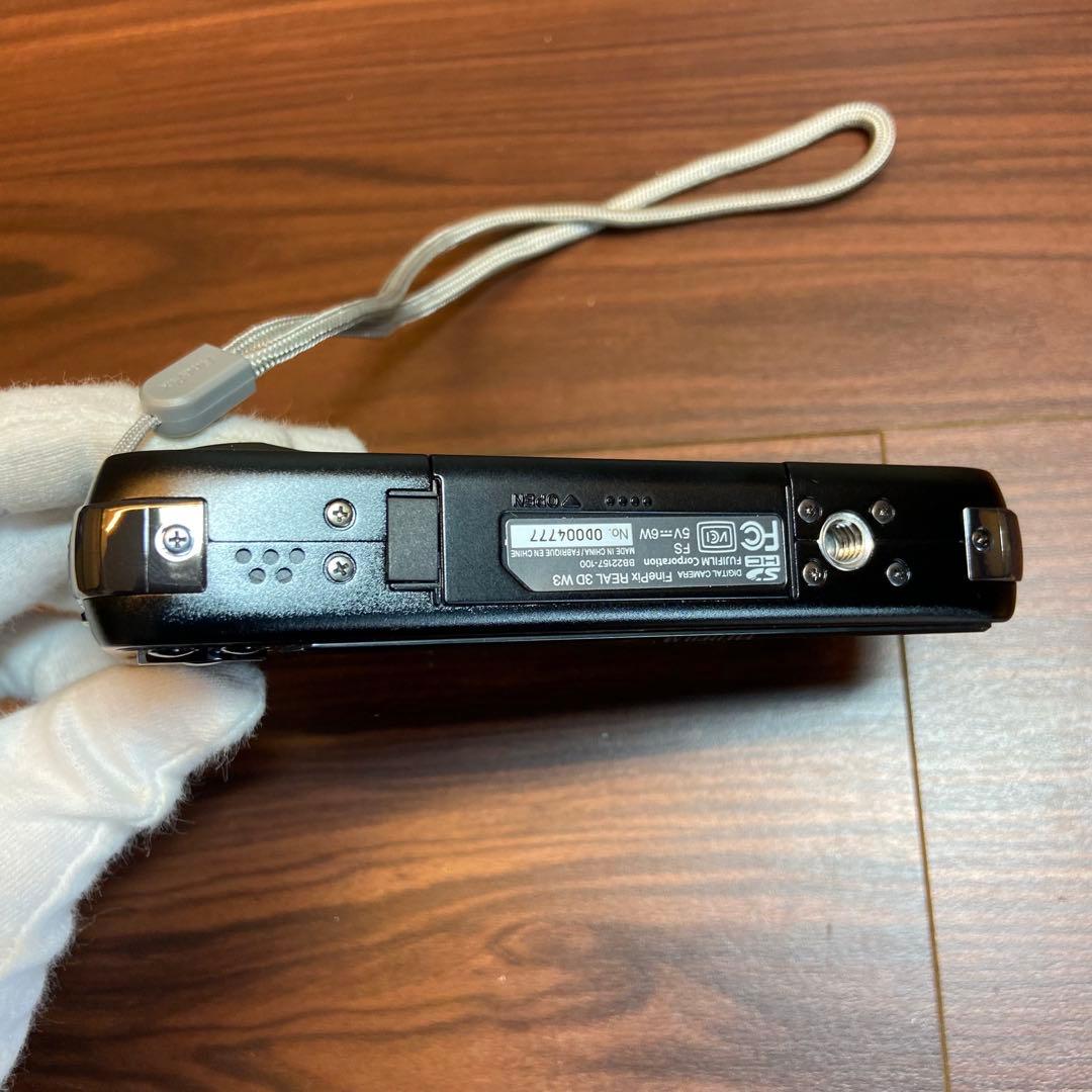 Fujifilm FinePix Real 3D W3 デジカメ 3364