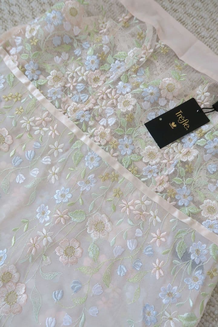 ワコール　トレフル　ブラジャーショーツキャミソール3点