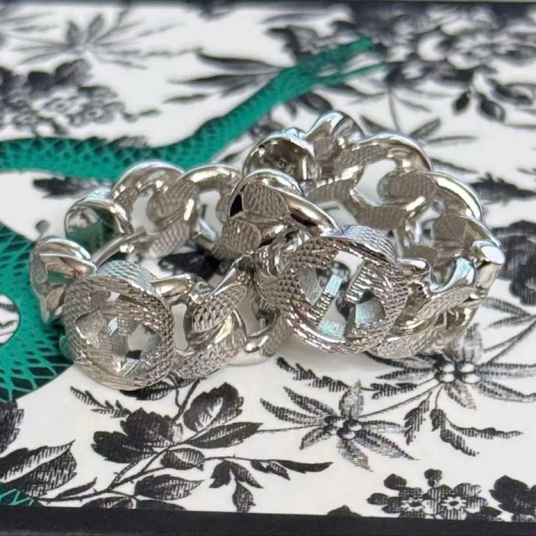 GUCCI ゴルメット チェーン ワイドピアス gg ロゴ インターロッキング