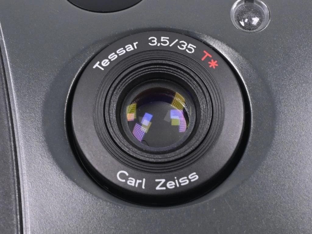 【超美品】 キョウセラ　KYOCERA Slim T