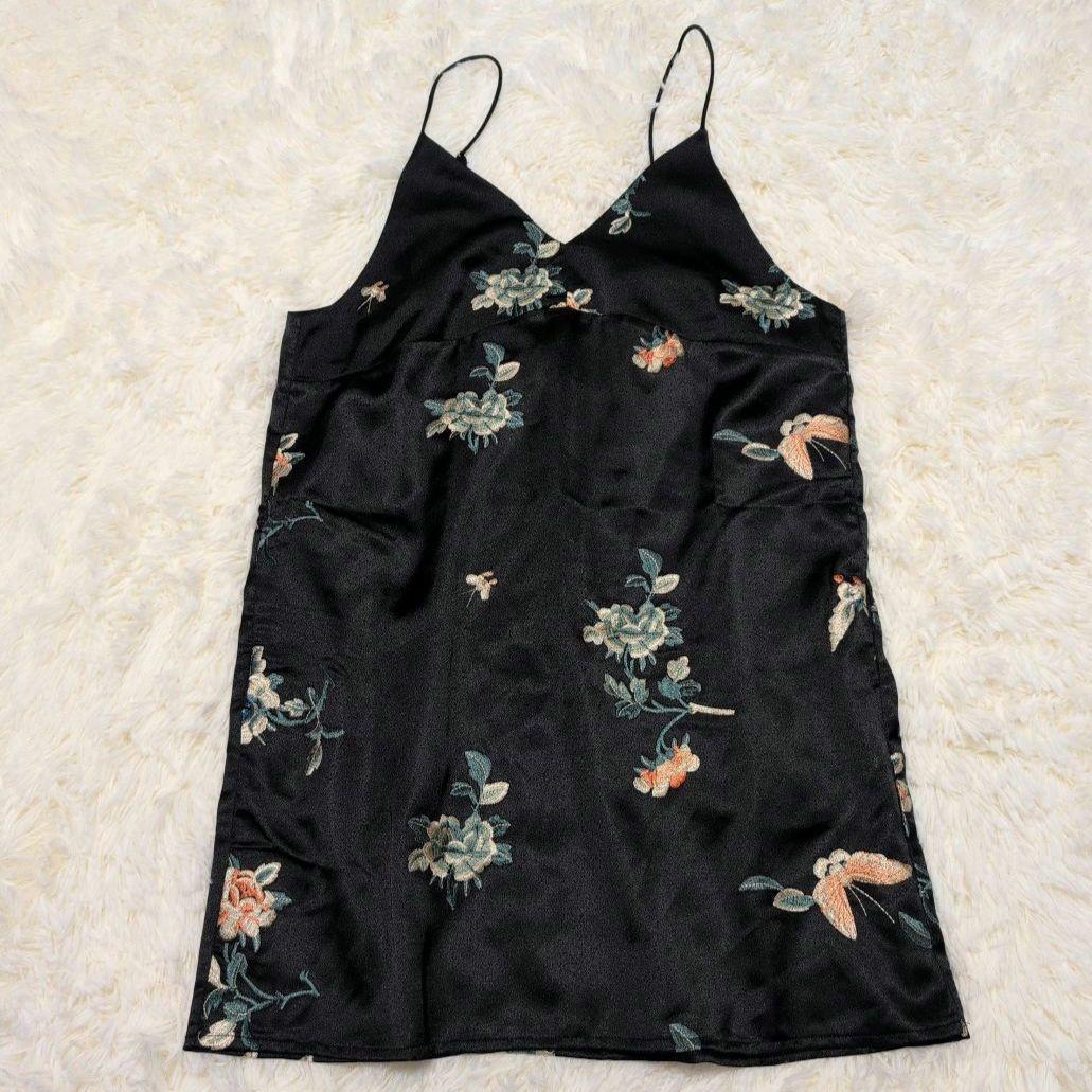 Omekashi レイヤード キャミチュニック 花柄 刺繍 ブラック