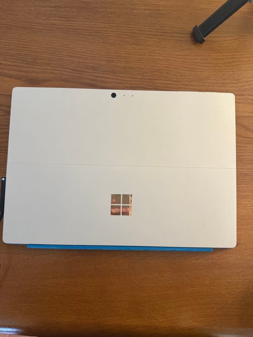 美品 Microsoft Surface Pro4 充電器付き