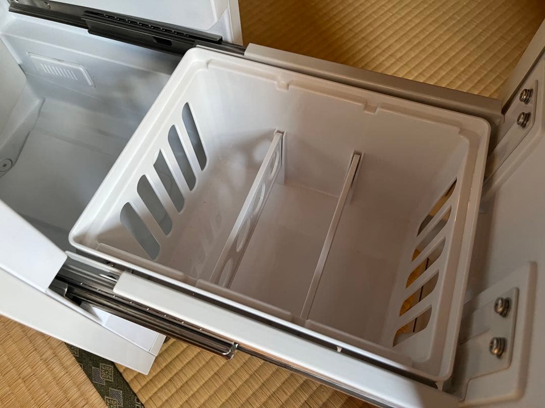 【新品】TWINBIRD ベッドサイド冷蔵庫 HR-D282