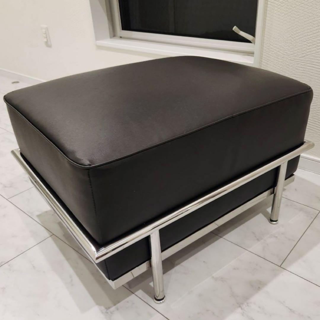 リプロダクトLe Corbusierル・コルビュジエ　LC2 オットマン　単体