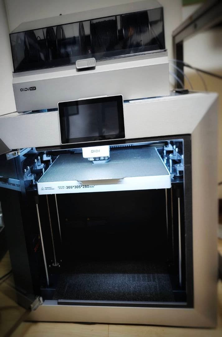 Qidi Plus 4（3DP)　QIDI BOX（フィラメント自動切り替え）