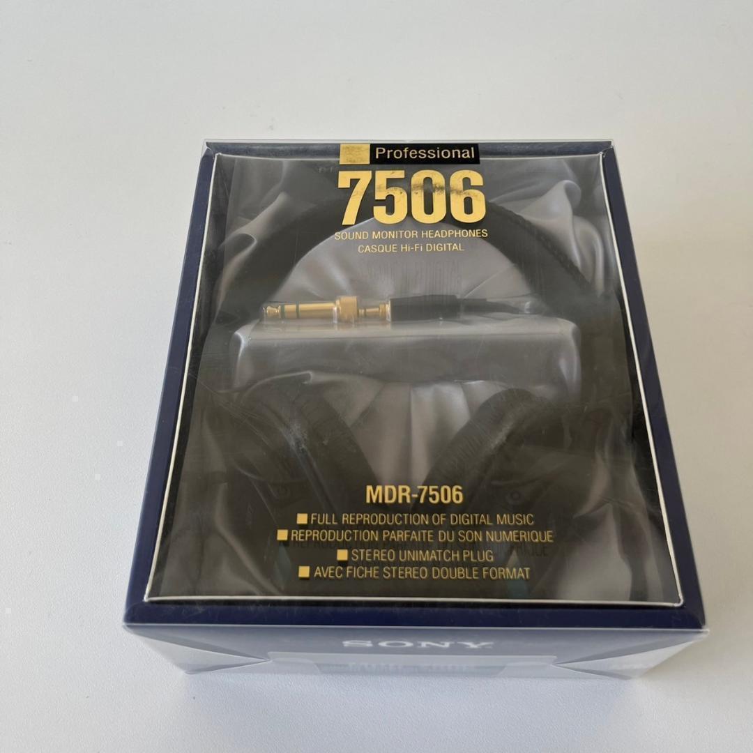 【 t 】 MDR-7506 定番スタジオモニターヘッドホン