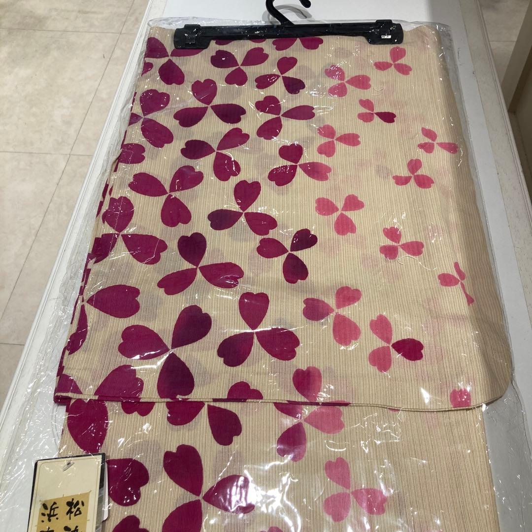 新品　未使用　浜松 ハート型花柄 浴衣　寸法写真表示