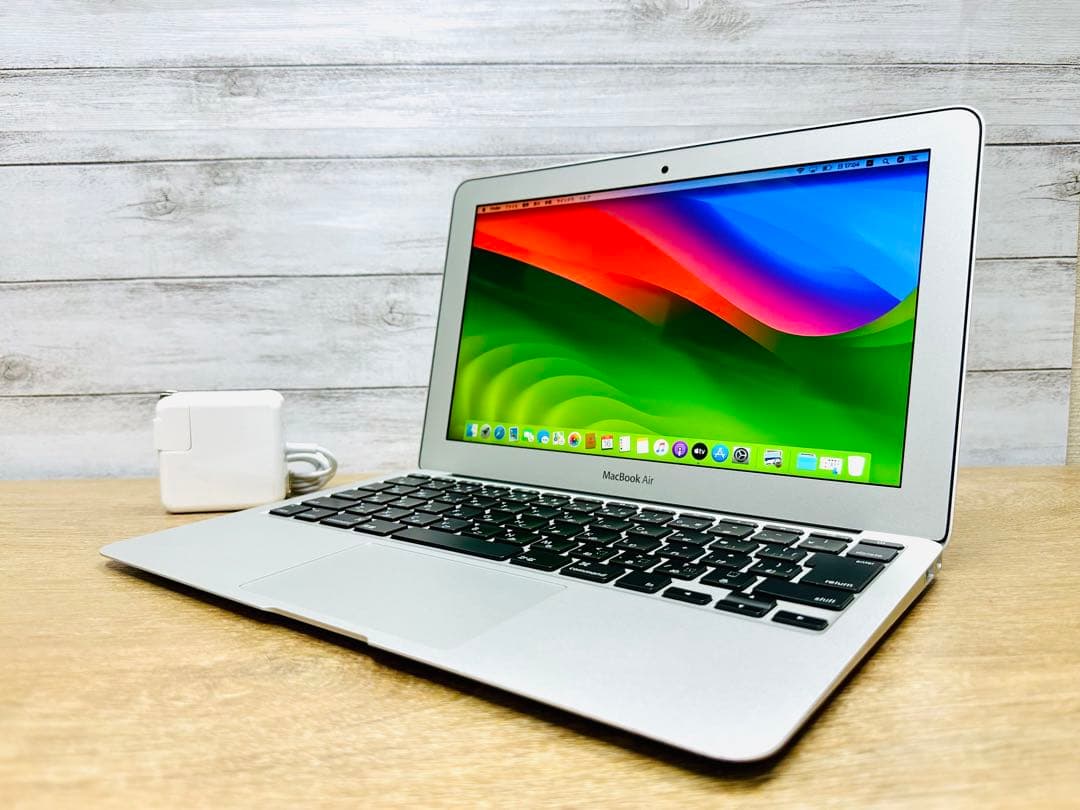 MacBook Air美品(MacOS 2021)バッテリー新品