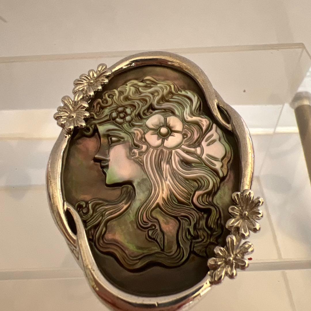 黒蝶貝カメオ シルバートップ、ブローチ両用