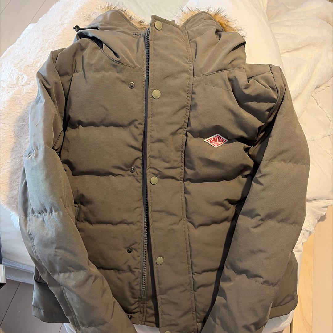 DANTON フード付きダウンジャケット オリーブ