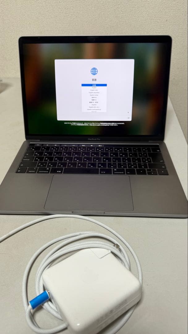 MacBook Pro 2018 13インチ 8GBメモリ