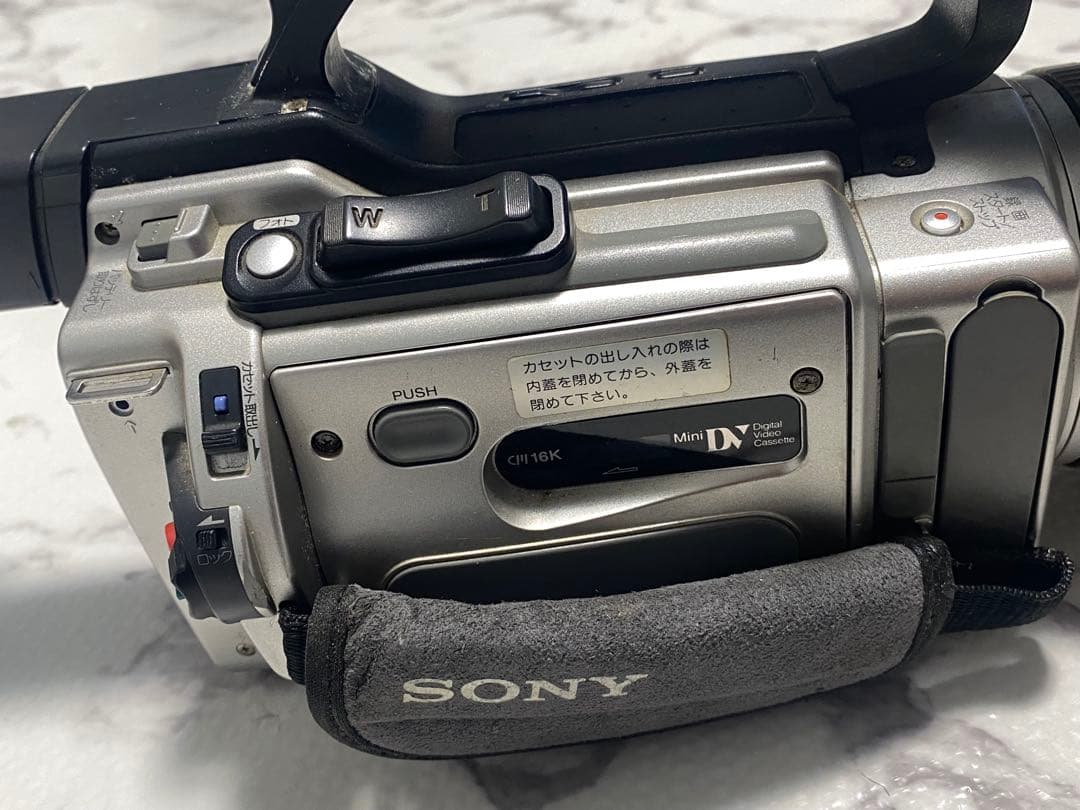 Sony Handycam DCR VX2000 ソニー　デジタルビデオカメラ