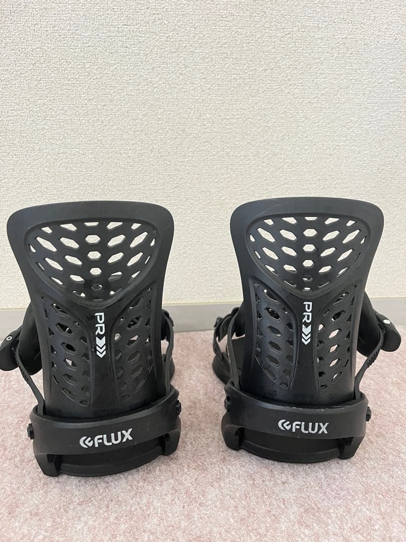 FLUX PR ブラック スノーボードビンディング L/M