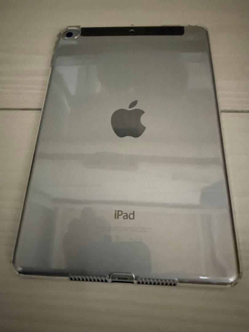 Apple iPad mini 4 128GB SIMフリー本体のみ