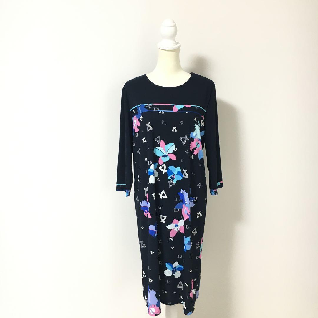 近年美品　LEONARD レオナール　洗える　ストレッチ　ワンピース　44