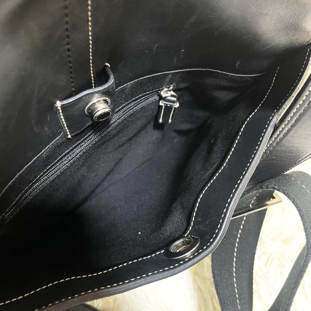 COACH コーチ　ショルダーバッグ　レザー　ブラック　黒　斜め掛け