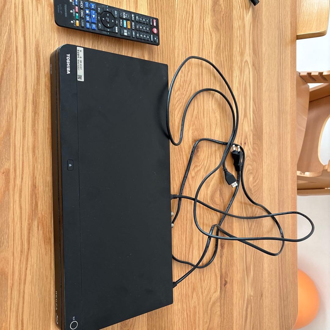 TOSHIBA ブルーレイレコーダー DBR-W1007