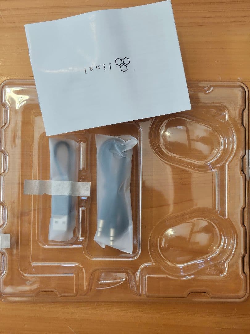 【超美品】final UX3000 ワイヤレスヘッドホン ブラック