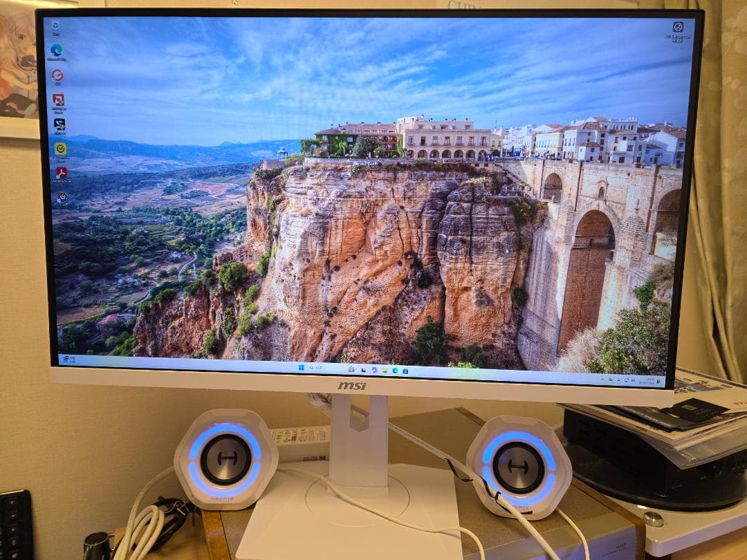 MSI ゲーミングモニター MAG 274QRFW 27インチ/WQHDホワイト