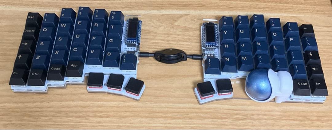 keyball 61 組立済み　ペリックストラックボール