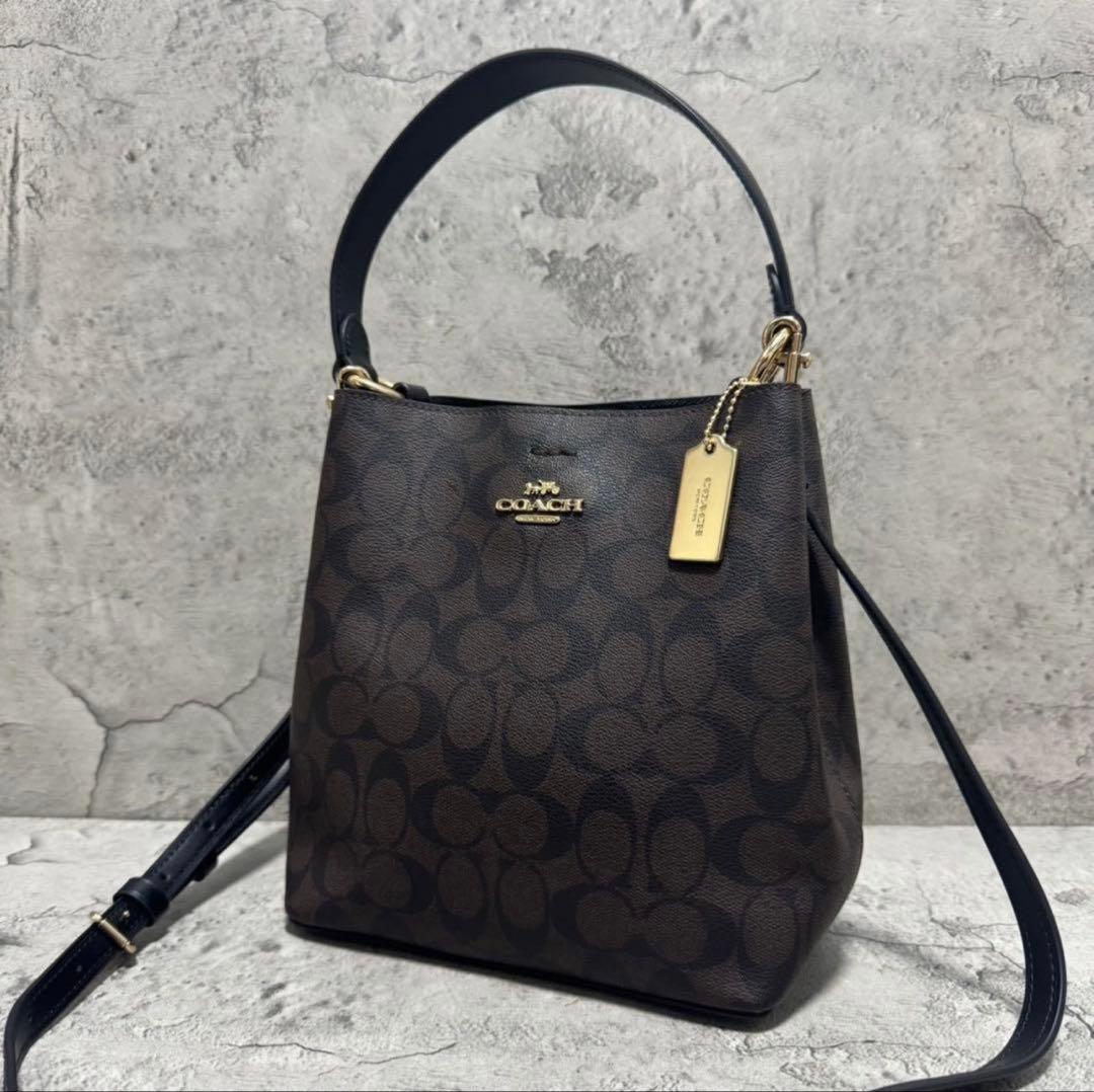 COACH ダークブラウン ハンドバッグ