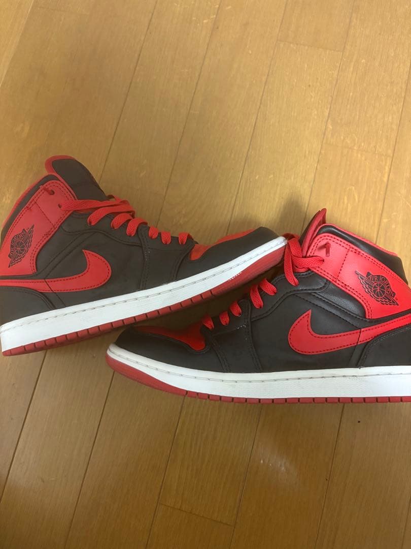 靴 Nike Air Jordan 1 Mid \