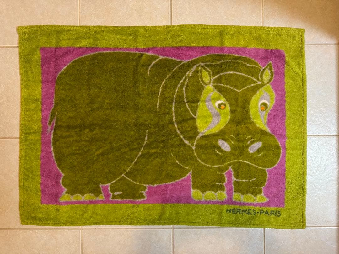 K*★様 お値下げ中　美品 エルメス ビーチタオル ラグマット カバ