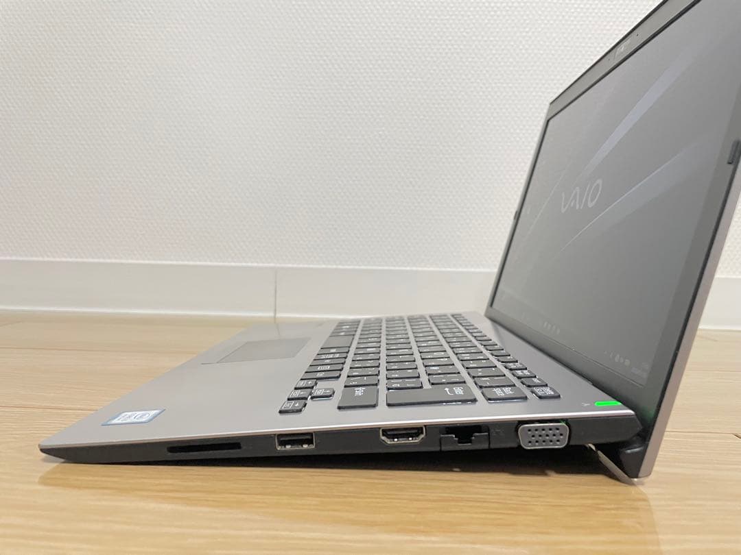VAIO FHD液晶 Core i5-8250U 8GB SSD 256GB