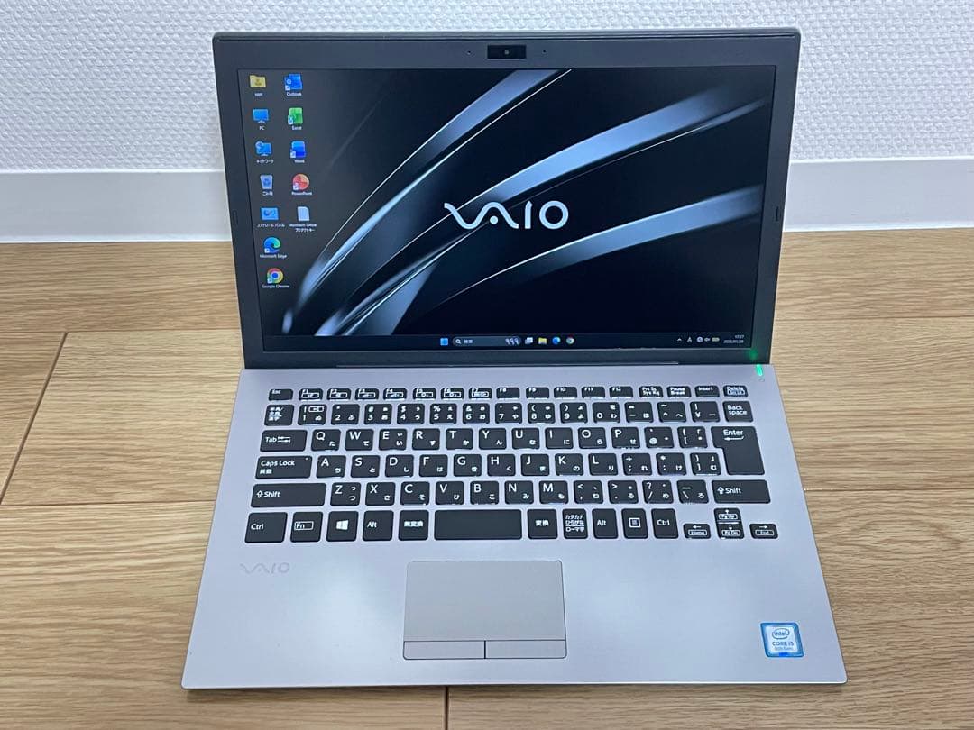VAIO FHD液晶 Core i5-8250U 8GB SSD 256GB