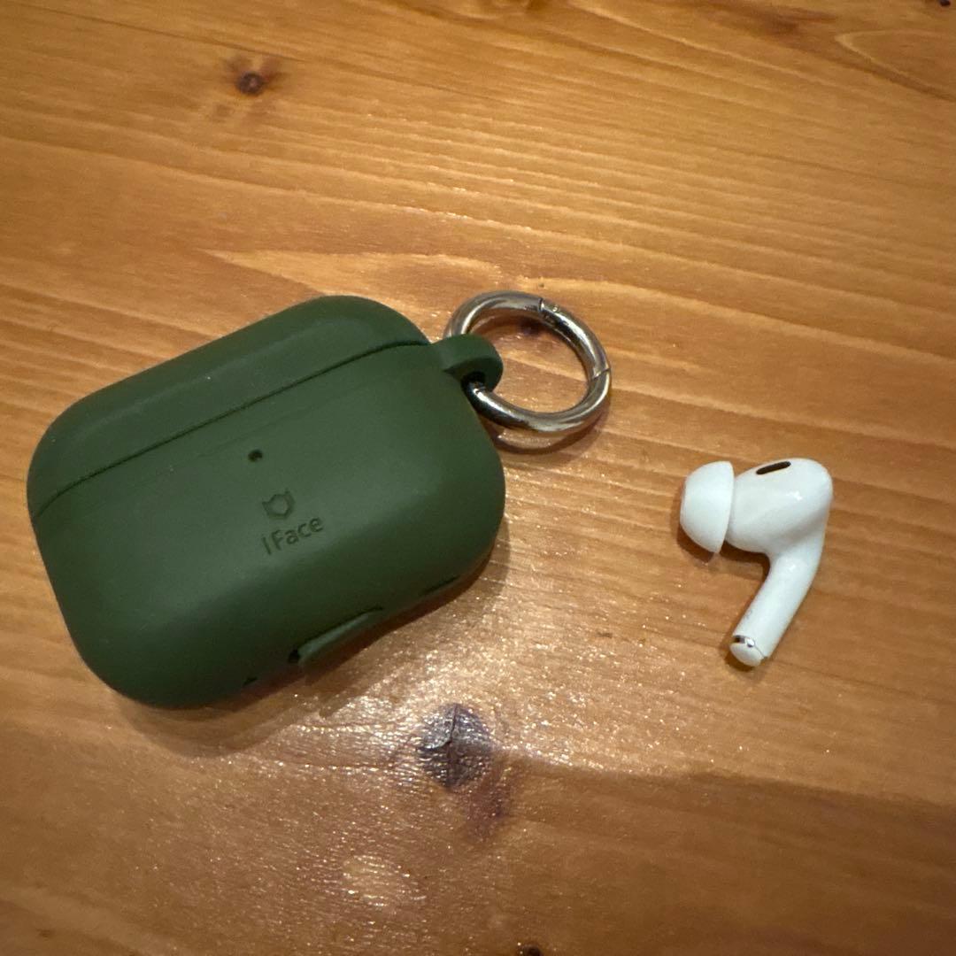 【美品】 Airpods Pro 2 第二世代 右耳のみ 片耳 iFaceケース