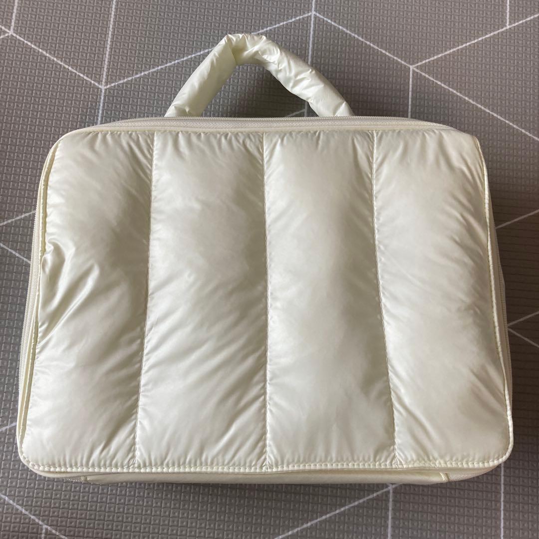 【8/11までの出品】【新品】Calin マザーズバッグ アイボリー