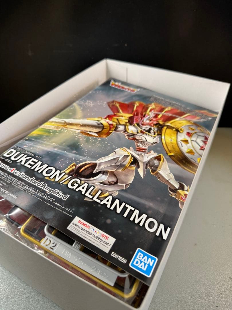 フィギュアライズスタンダード デュークモン 未組立 デジモン